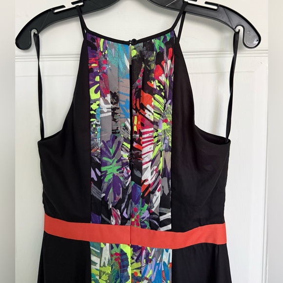 BCBGMaxAzria Black and Neon Green Floral Dress size 6 NWOT - Picture 3 of 10